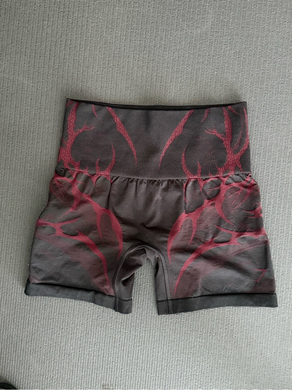 Women's High-Waist Performance Shorts - Charcoal with Red Print